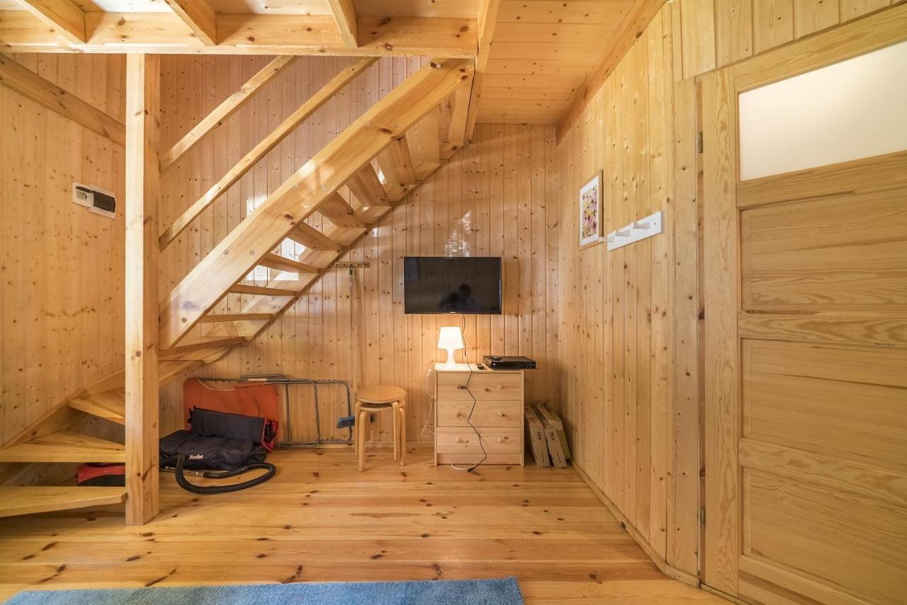 Lodge Lena *
