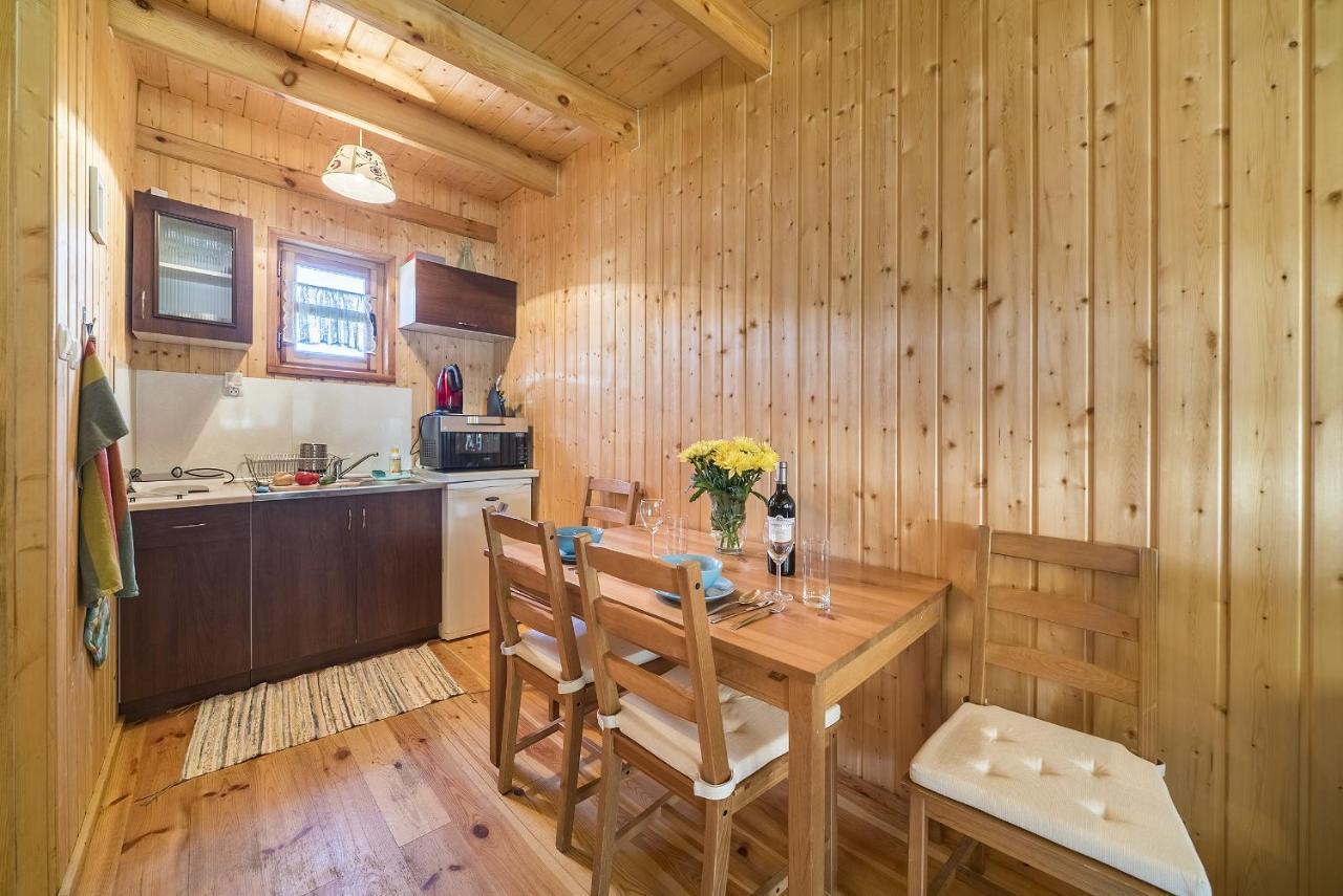 Lodge Lena *